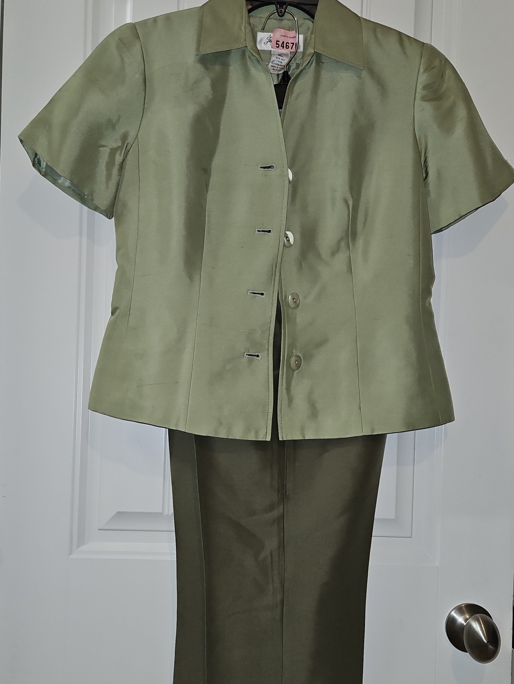 Judith Hart Olive Green Short-Sleeve Jacket with Matching Pants, Silk